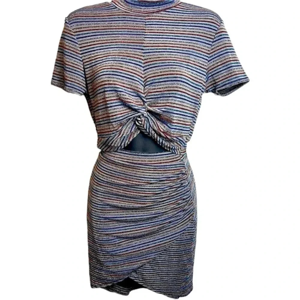 STYLE Rack 2 piece‎ metallic skirt set.